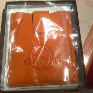 Gucci Leather Soho Interlocking G IPad/Tablet Case-Brand New-Sunflower